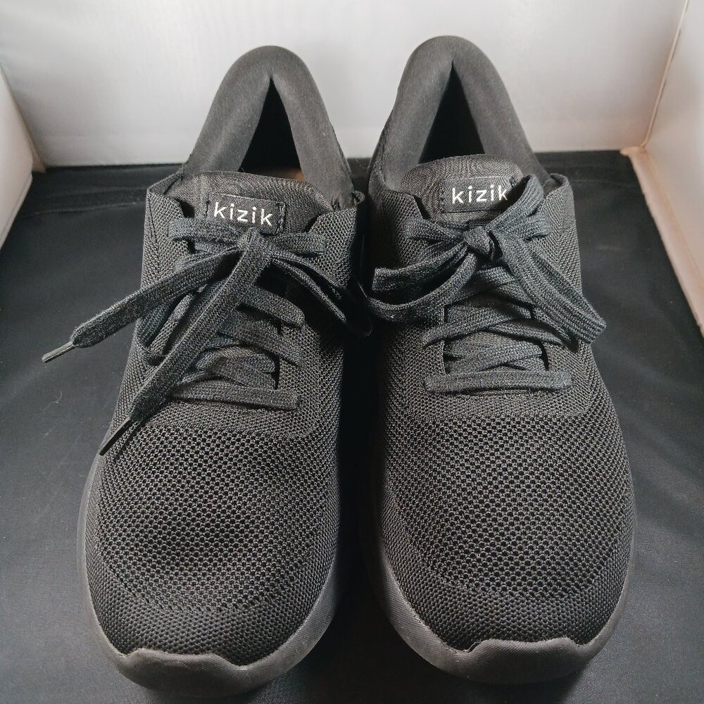 KIZIK Black Sneaker Men's size 8.5 Women's size 10